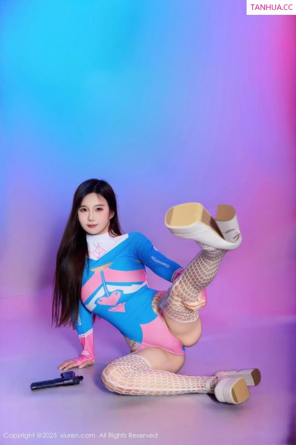   [XiuRen]高清写真图 2025.10.17 No.10886 小肉肉咪 Cosplay装扮第26张图片
